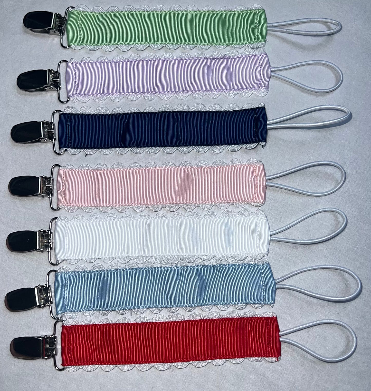 Paci Clips