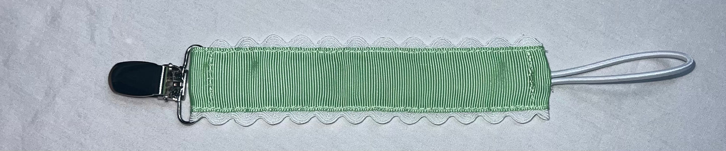Paci Clips